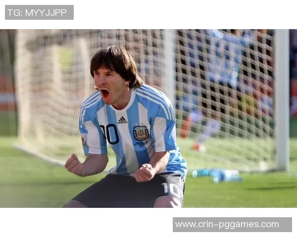 梅西：关于阿根廷人来说 马拉多纳永远是咱们最崇拜的偶像